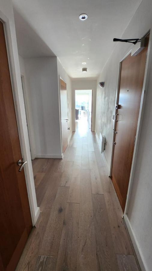 Luxury 2 Bed Apartment Excel London Bagian luar foto